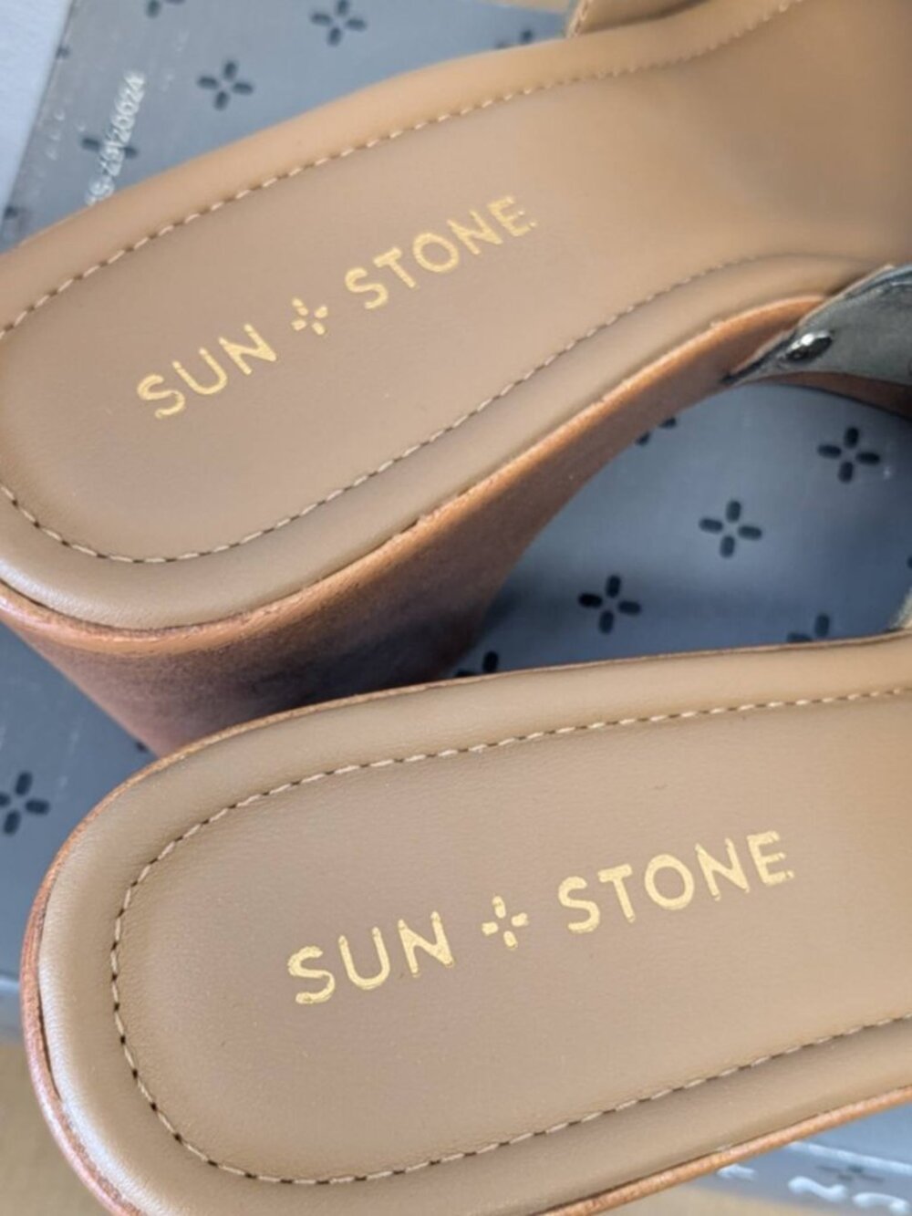 Sun Stone Women's Round Toe Bock Heel Slip On, Size 10 M - O - Picture 6 of 7
